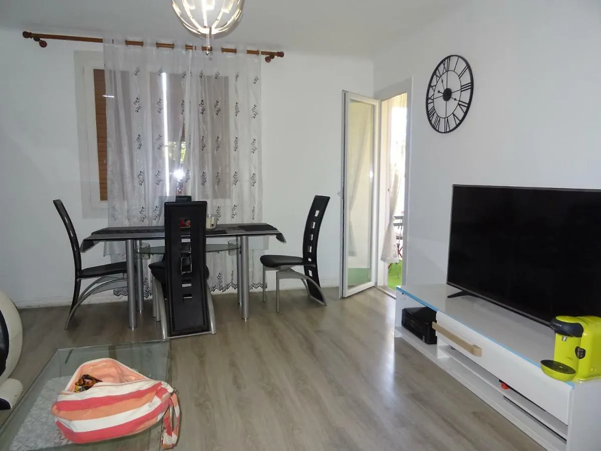 Jolie Chambre Privee Marseille 9E Fransa