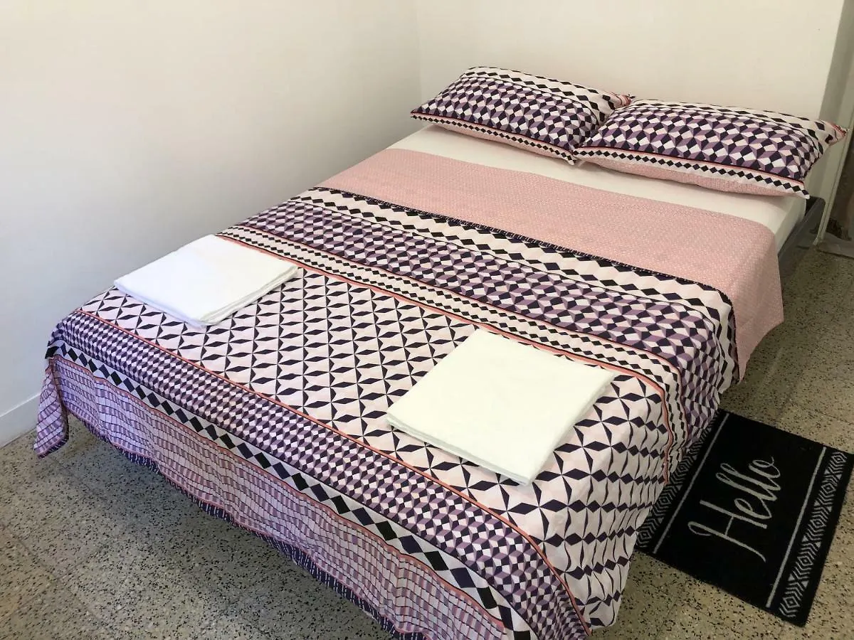Pansiyon Jolie Chambre Privee Marseille 9E