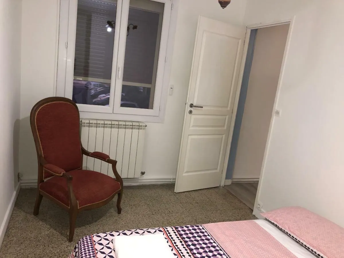 Jolie Chambre Privee Marseille 9E Pansiyon